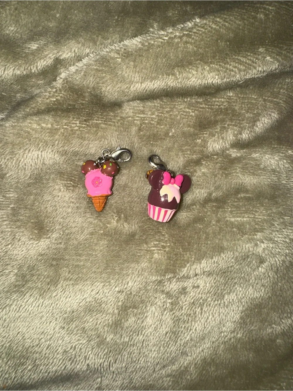 Rare Discontinued Huge Lot of Charm it! High IntenCITY charms